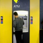 urgent-7-000-customers-hit-by-commbank-outage-services-restored