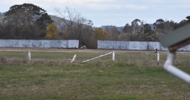 urgent-extension-request-for-15m-orange-greyhound-track-development