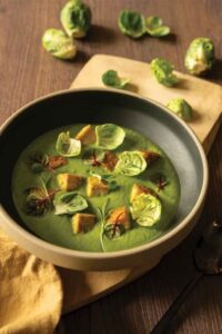 vegan-saag-tofu-recipe-takes-center-stage-with-new-twist