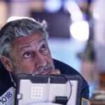 wall-street-dips-as-netflix-s-earnings-shock-investors