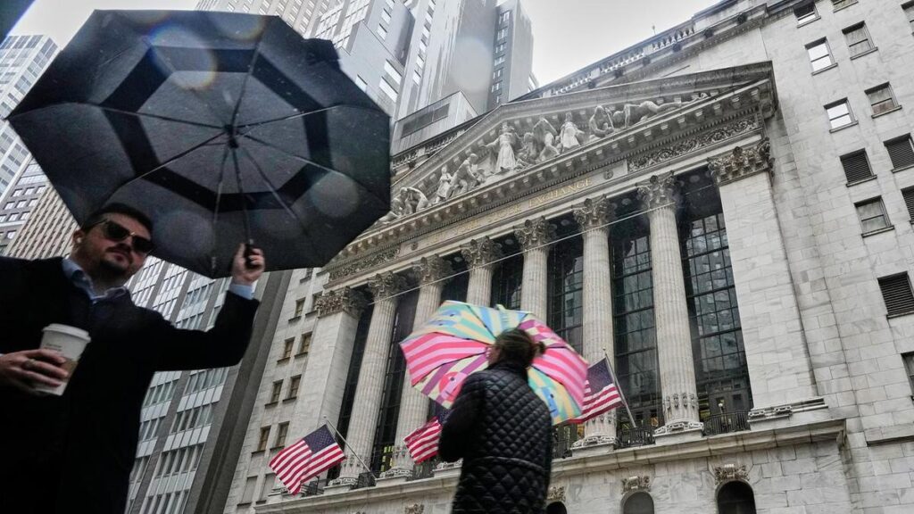 wall-street-rallies-as-trump-confirms-meeting-with-china