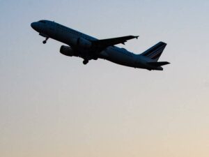 airbus-launches-urgent-recall-of-6-000-a320-jets-due-to-safety-flaw