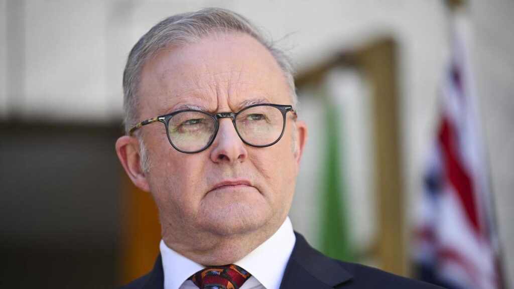 albanese-backs-australian-border-force-amid-smuggling-allegations