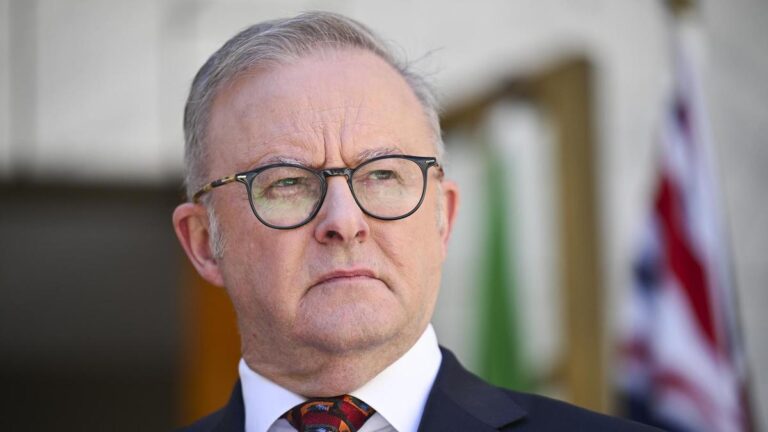 albanese-backs-australian-border-force-amid-smuggling-allegations