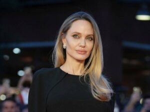 angelina-jolie-highlights-drone-threat-in-ukraine-after-visit