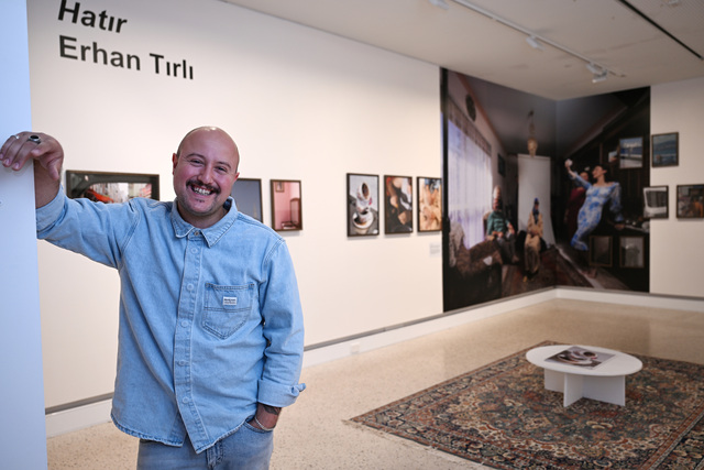 artist-erhan-tirli-launches-hat-r-project-on-cultural-belonging