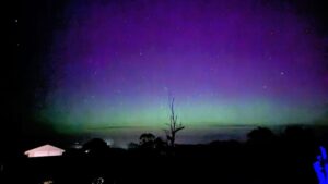 australia-dazzled-by-spectacular-aurora-light-show-overnight