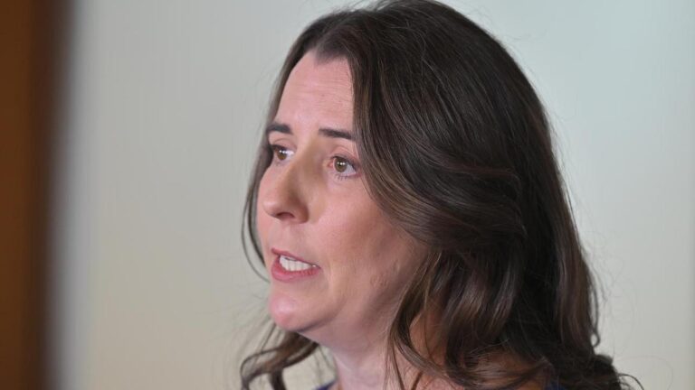 australia-faces-vaccine-rate-decline-amid-misinformation-crisis