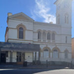 australia-post-executives-earn-6-8m-in-bonuses-amid-cuts