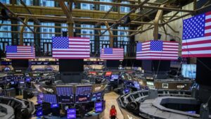 australia-s-super-funds-poised-for-strong-returns-amid-market-turbulence