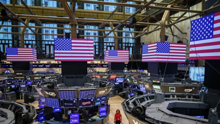 australia-s-super-funds-poised-for-strong-returns-amid-market-turbulence