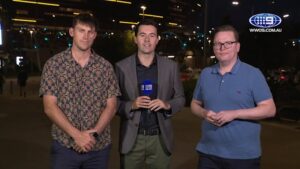 australia-takes-early-lead-in-ashes-1st-test-1-0-after-day-2