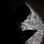 australians-self-diagnose-mental-health-issues-experts-warn