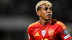 barcelona-targets-grimaldo-as-squad-restructuring-begins