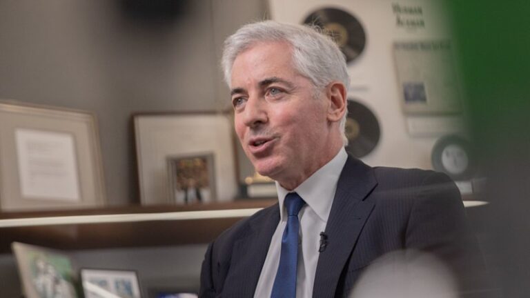 bill-ackman-advances-plans-for-urgent-pershing-square-ipo