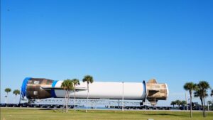 blue-origin-unveils-new-glenn-9x4-rocket-amid-launch-expansion