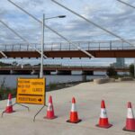 boorloo-bridge-closure-after-light-casing-falls-inspections-underway