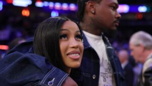 cardi-b-transforms-baby-s-umbilical-cord-into-cherished-pendant