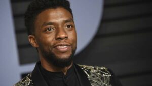 chadwick-boseman-s-legacy-celebrated-with-hollywood-star-ceremony