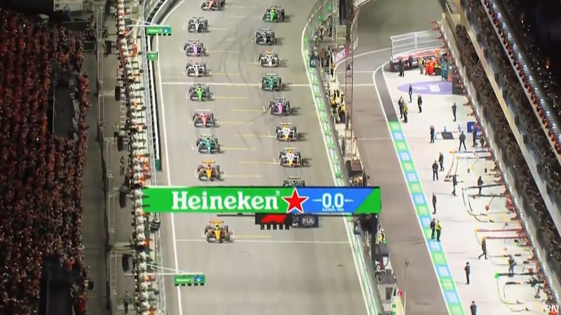 chaos-erupts-at-las-vegas-grand-prix-as-piastri-and-lawson-collide