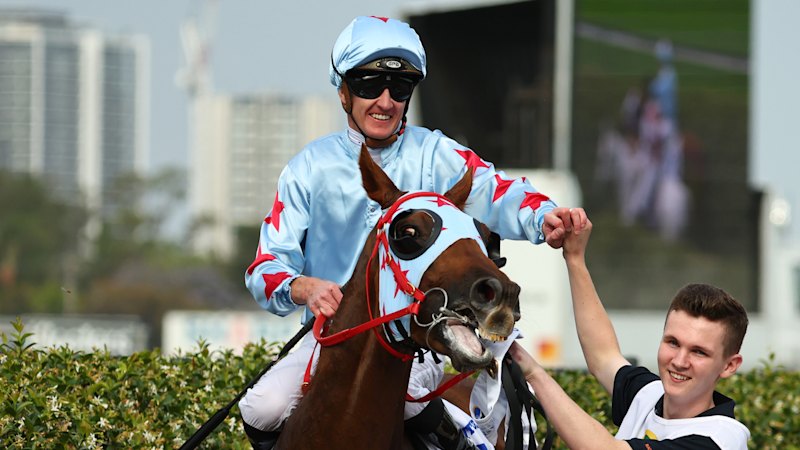 coal-crusher-triumphs-again-in-1-million-the-hunter-race