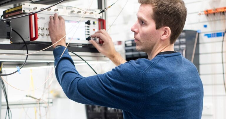 corowa-native-pioneers-quantum-computing-at-the-university-of-sydney