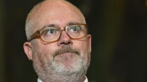 csiro-announces-job-cuts-amid-financial-sustainability-challenges