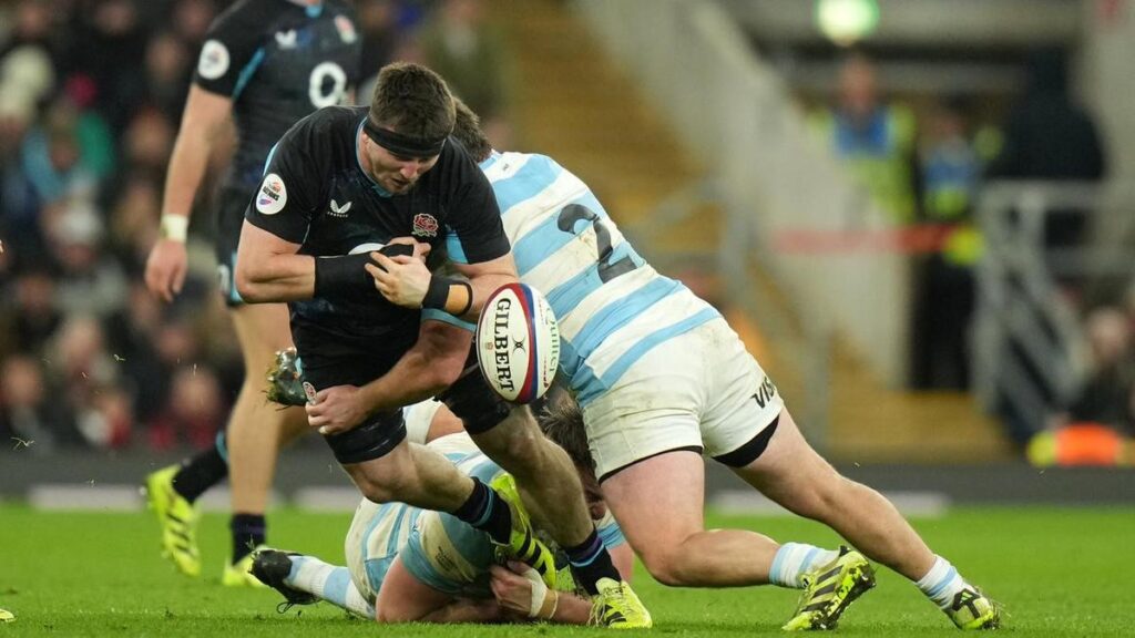 england-s-curry-faces-probe-after-tunnel-confrontation-with-contepomi