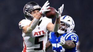 falcons-edge-colts-in-historic-nfl-game-in-berlin
