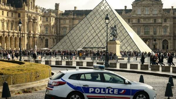four-additional-arrests-made-in-louvre-jewel-heist-investigation