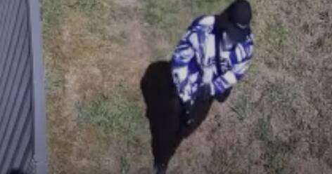 gunman-shoots-man-after-tracking-car-in-thurgoona-heist