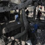 israeli-air-strikes-kill-5-in-gaza-escalating-truce-violations