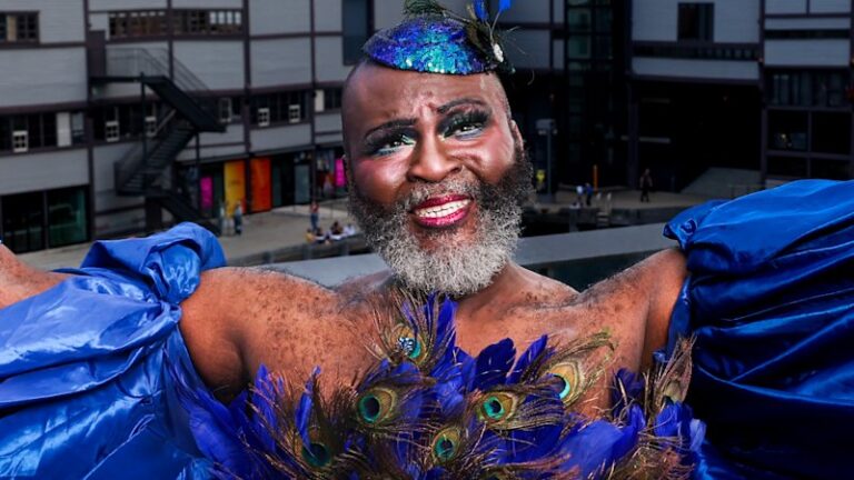 le-gateau-chocolat-takes-center-stage-at-cocteau-s-circle