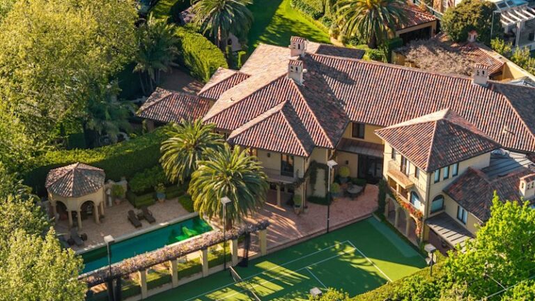 luxury-estates-hit-market-in-australia-act-fast-to-secure-yours-