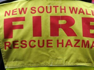 massive-blaze-erupts-in-sydney-factory-flames-reach-15-meters