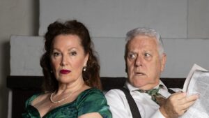 operatic-couple-takes-the-stage-in-emotional-bernstein-classic