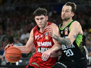 phoenix-secure-thrilling-94-89-victory-over-wildcats-at-home