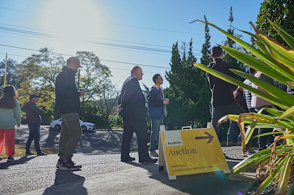 property-prices-surge-as-lower-rates-and-policies-drive-growth