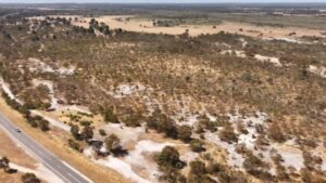 residents-rally-against-waste-facility-near-perth-schools-urgent-action-needed