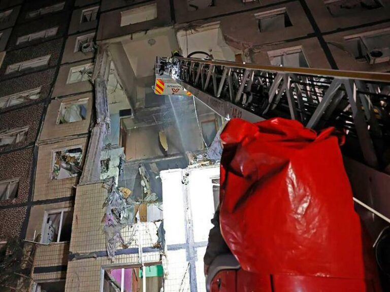 russia-launches-massive-drone-and-missile-strikes-on-ukraine