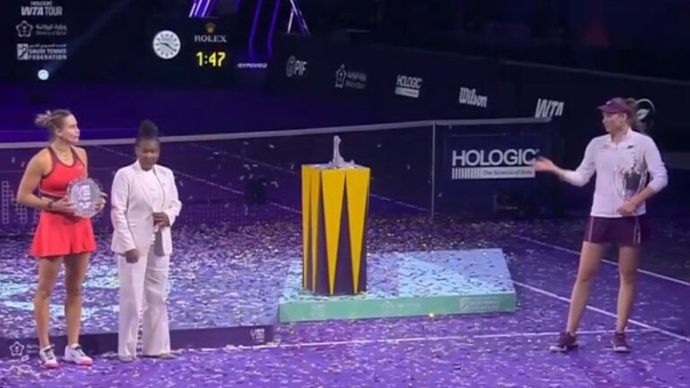 rybakina-declines-photo-opportunity-with-wta-chief-after-victory