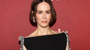 sarah-paulson-celebrates-pedro-pascal-s-rise-to-stardom