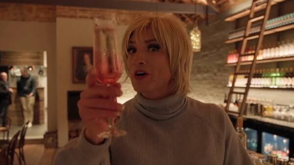 satirist-belinda-gread-engages-youth-in-political-commentary