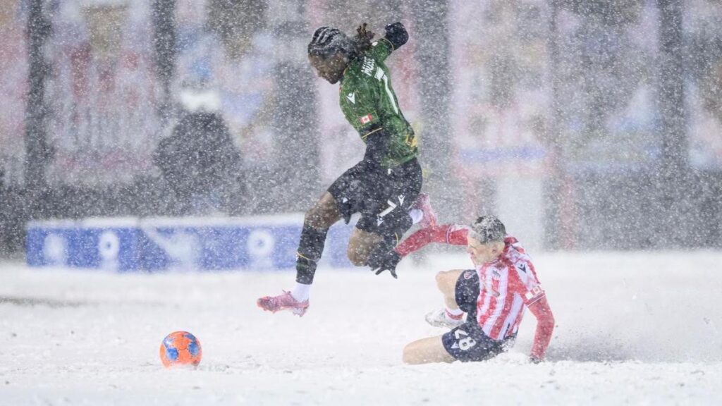 snowy-showdown-rodriguez-s-icicle-kick-secures-title-for-atletico-ottawa