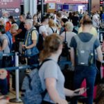 staffing-shortages-disrupt-thousands-of-us-flights-amid-shutdown