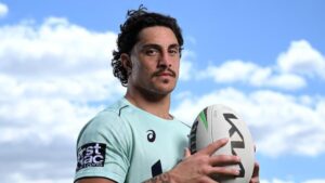 staggs-eyes-blues-jersey-after-stellar-year-with-broncos