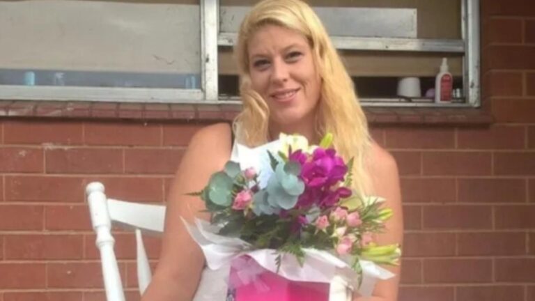 teen-girl-charged-after-fatal-stabbing-of-mother-in-sydney-brawl