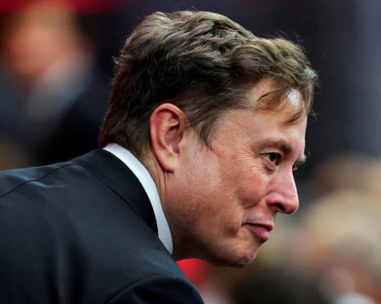 tesla-shareholders-vote-on-1-trillion-pay-package-for-elon-musk