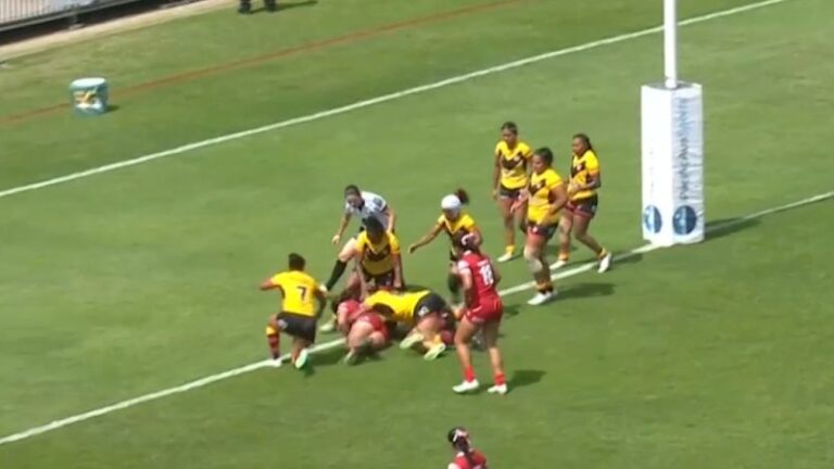tonga-s-jade-fonua-powers-through-for-sixth-try-against-png