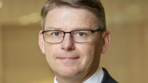 top-litigator-fred-prickett-joins-ashurst-after-27-year-tenure